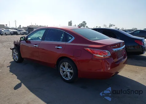 2013 Nissan Altima 2.5 Sl z USA, uszkodzony, nr VIN 1N4AL3APXDN555920
